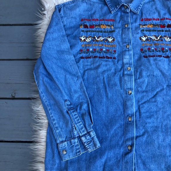Vintage Maggie & Max Embroidered Chambray Denim Farmhouse Button Down Shirt XL - Picture 4 of 8